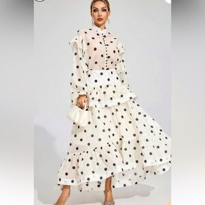 Catchall black and cream Polka Dot Maxi blouse and skirt set. NWT Sz Small